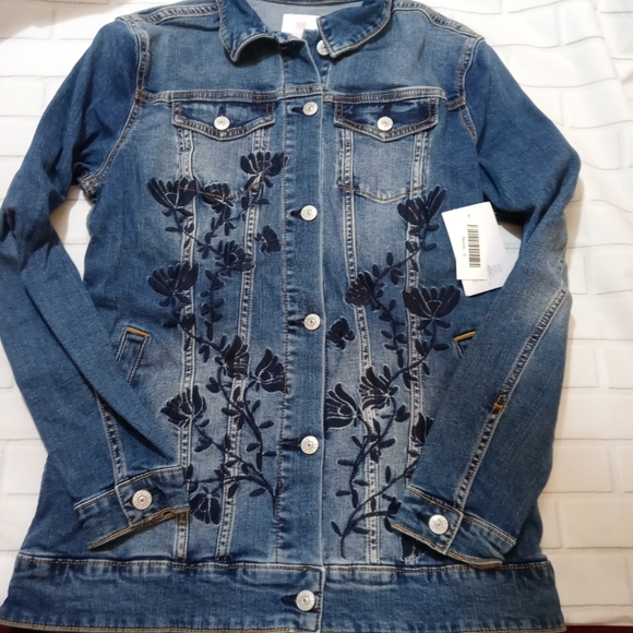 LuLaRoe Jackets & Blazers - Lularoe Jaxon Denim Jacket SMALL New